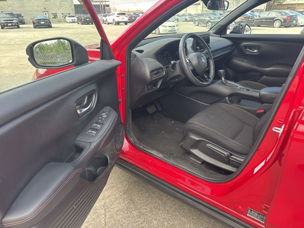 Used 2024 Honda HR-V Sport image 15