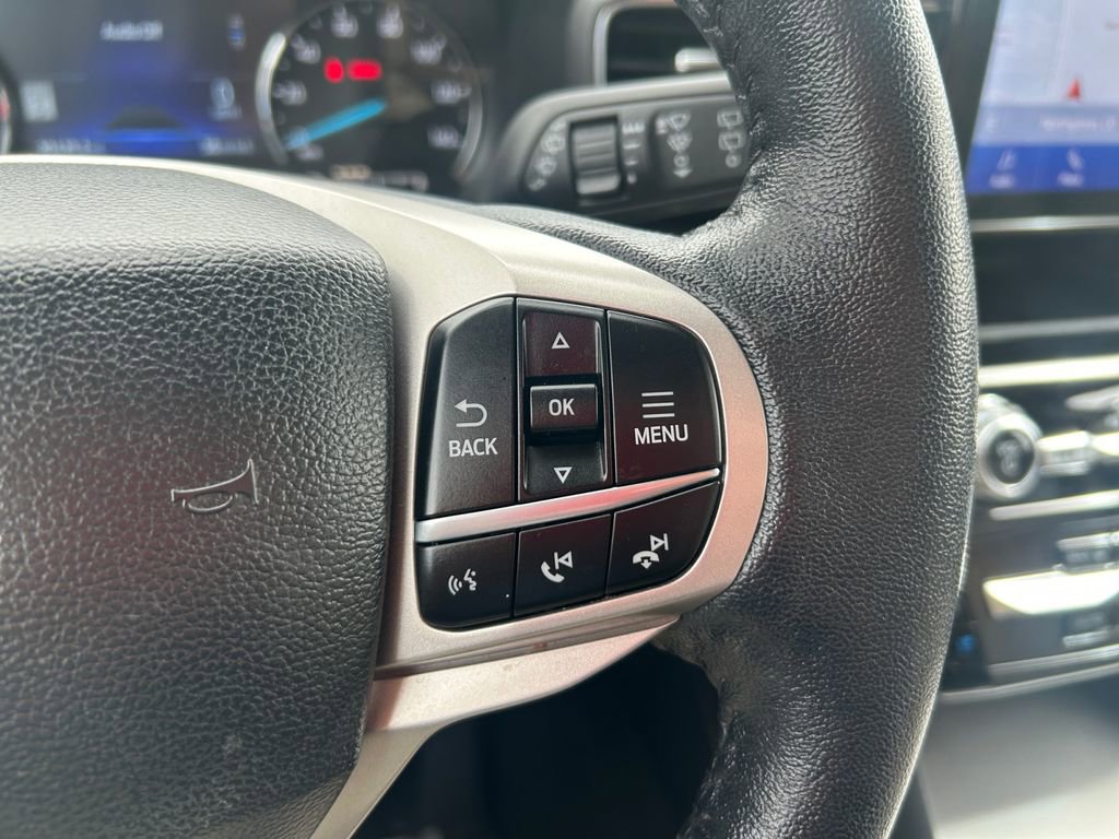 Used 2023 Ford Explorer Limited w/ Equipment Group 301A image 22