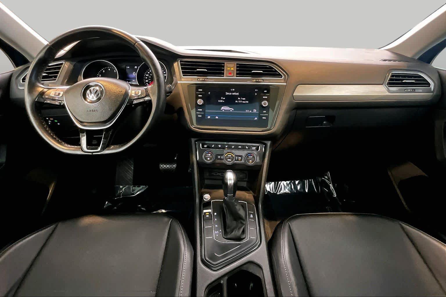 Used 2019 Volkswagen Tiguan SE w/ Panoramic Sunroof Package FWD image 15