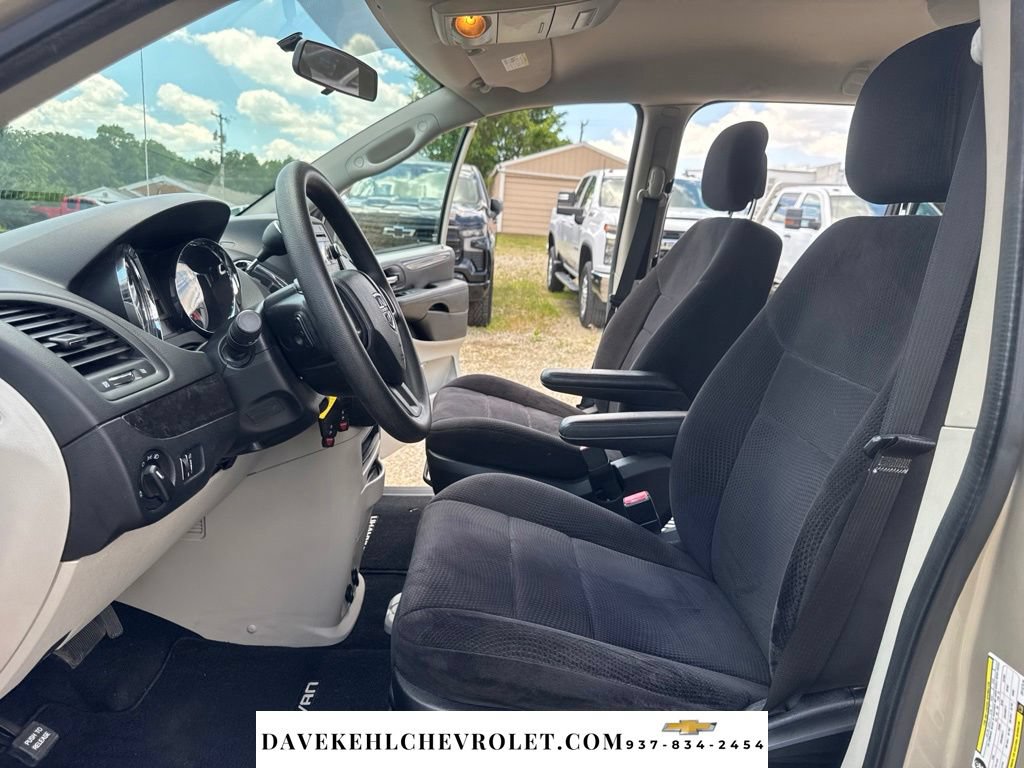 Used 2014 Dodge Grand Caravan SE w/ Quick Order Package 29E SE FWD image 19