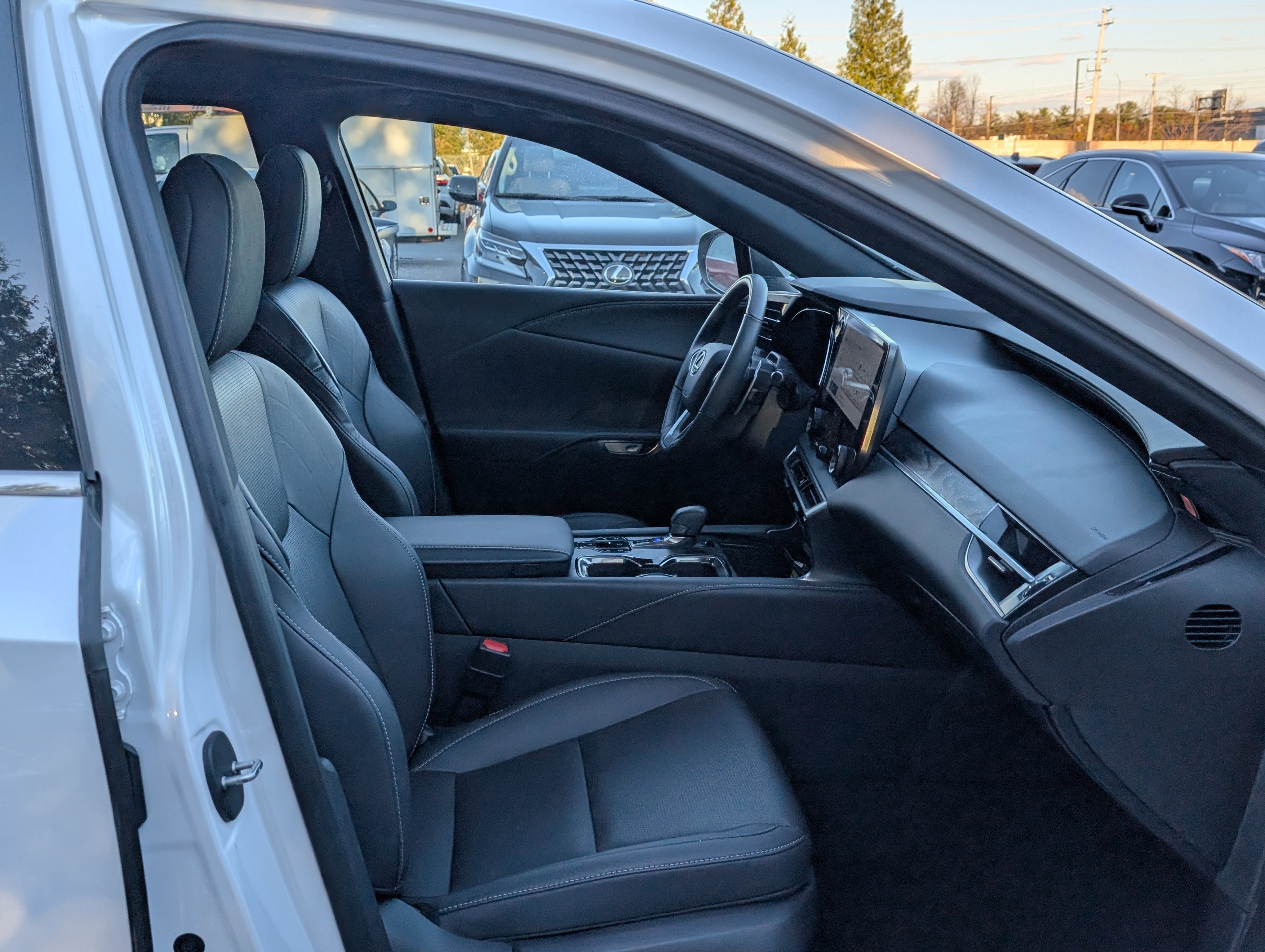 Used 2023 Lexus RX 350 Premium Plus w/ Accessory Package image 11