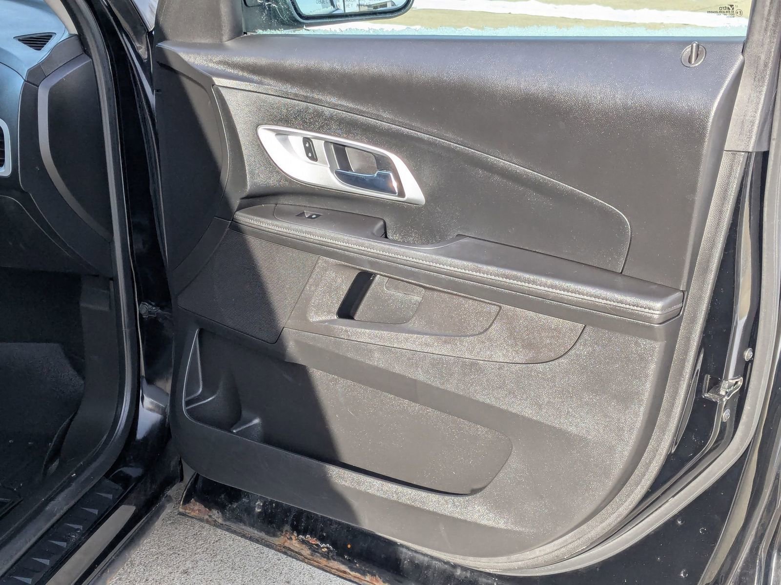 Used 2012 Chevrolet Equinox LS image 30