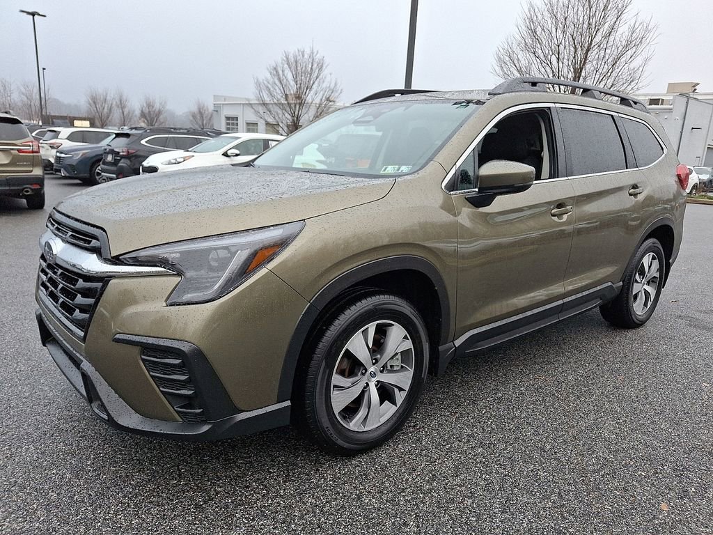 Certified 2025 Subaru Ascent Premium image 4