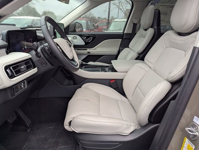 New 2025 Lincoln Aviator Reserve w/ Equipment Group 201A image 15
