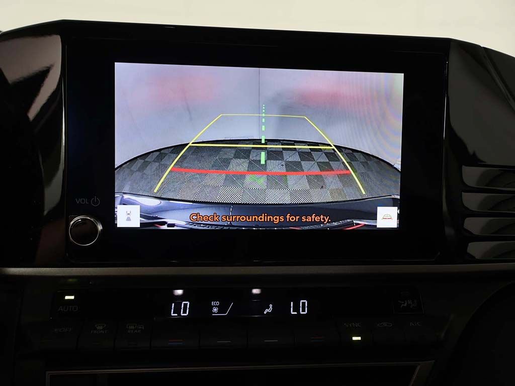 Used 2025 Toyota Camry LE FWD image 38