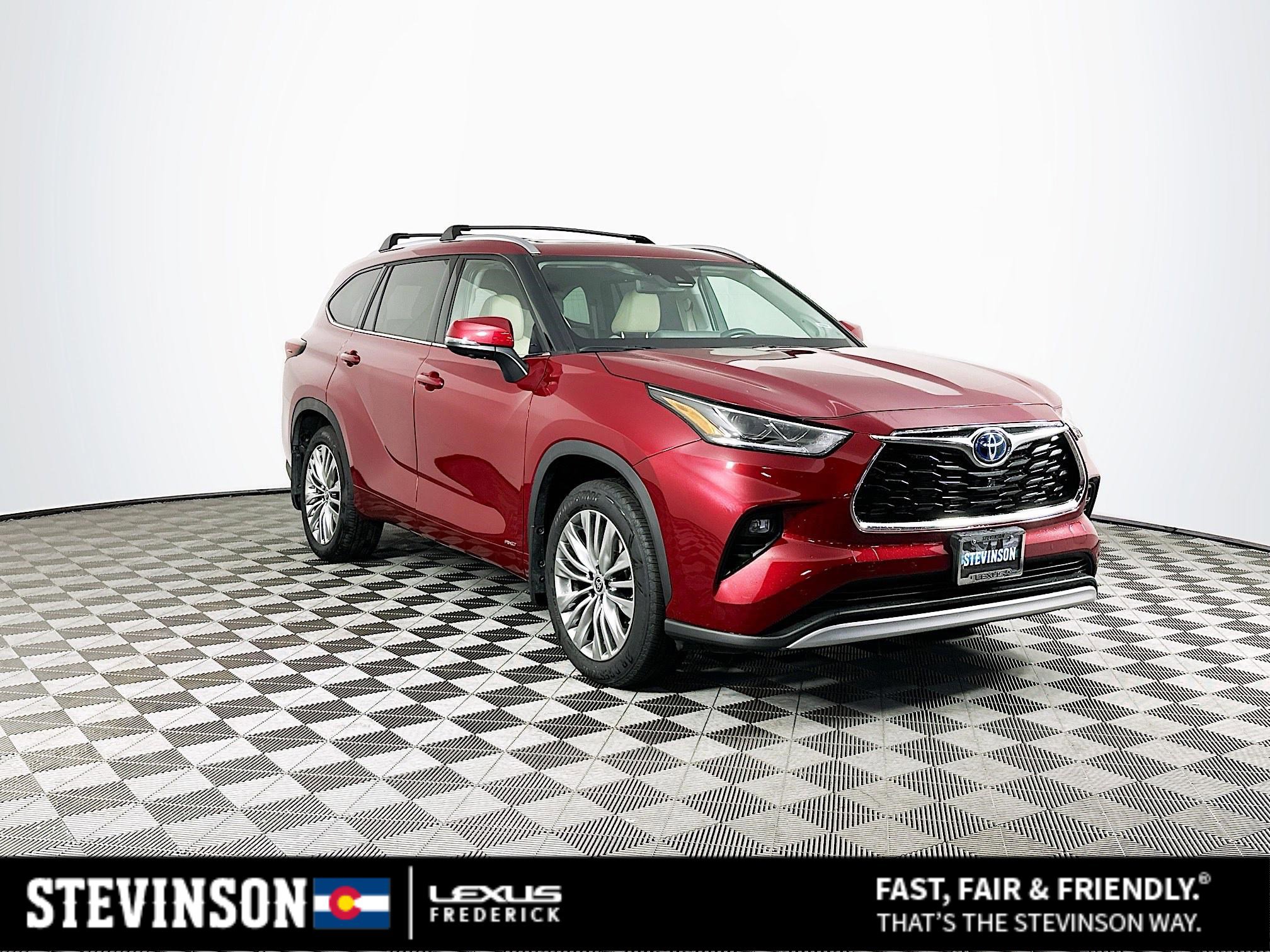 Used 2024 Toyota Highlander Platinum