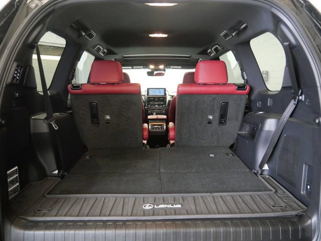 Certified 2023 Lexus GX 460 Luxury w/ Sport Design Package AWD/4WD image 33