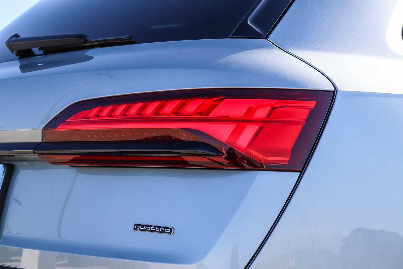 Used 2025 Audi Q7 2.0T Premium w/ Convenience Plus Package image 10