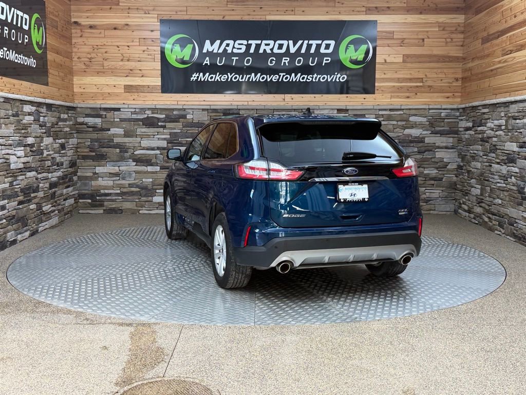 Used 2020 Ford Edge SEL w/ Convenience Package image 4
