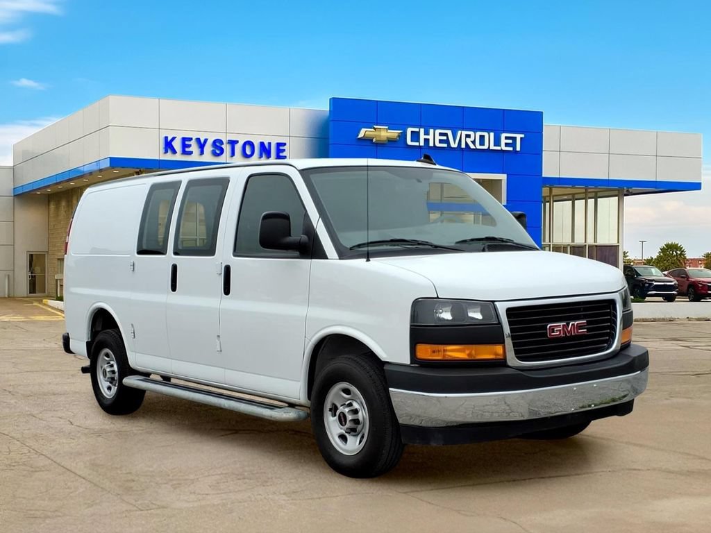 Used 2024 GMC Savana 2500 w/ Driver Convenience Package RWD image 1