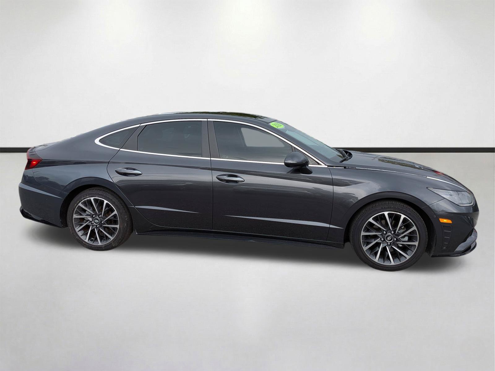 Used 2020 Hyundai Sonata Limited FWD image 3