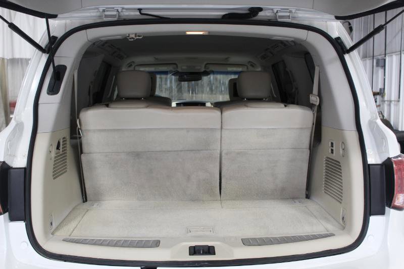 Used 2011 INFINITI QX56 4WD w/ Theater Pkg image 13
