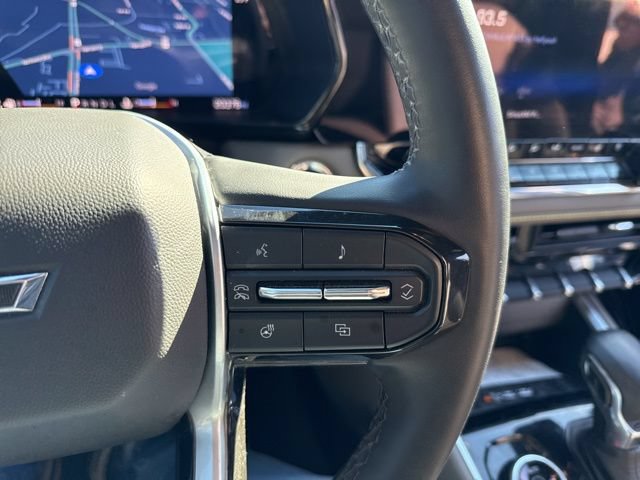 Used 2023 Chevrolet Colorado ZR2 w/ ZR2 Convenience Package III AWD/4WD image 31
