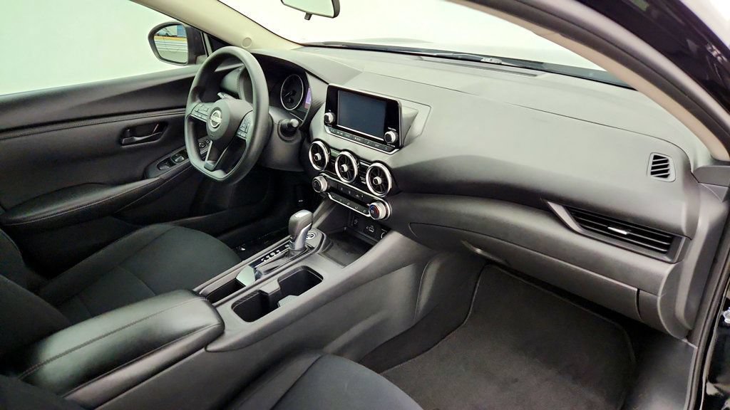 Used 2024 Nissan Sentra S FWD image 23
