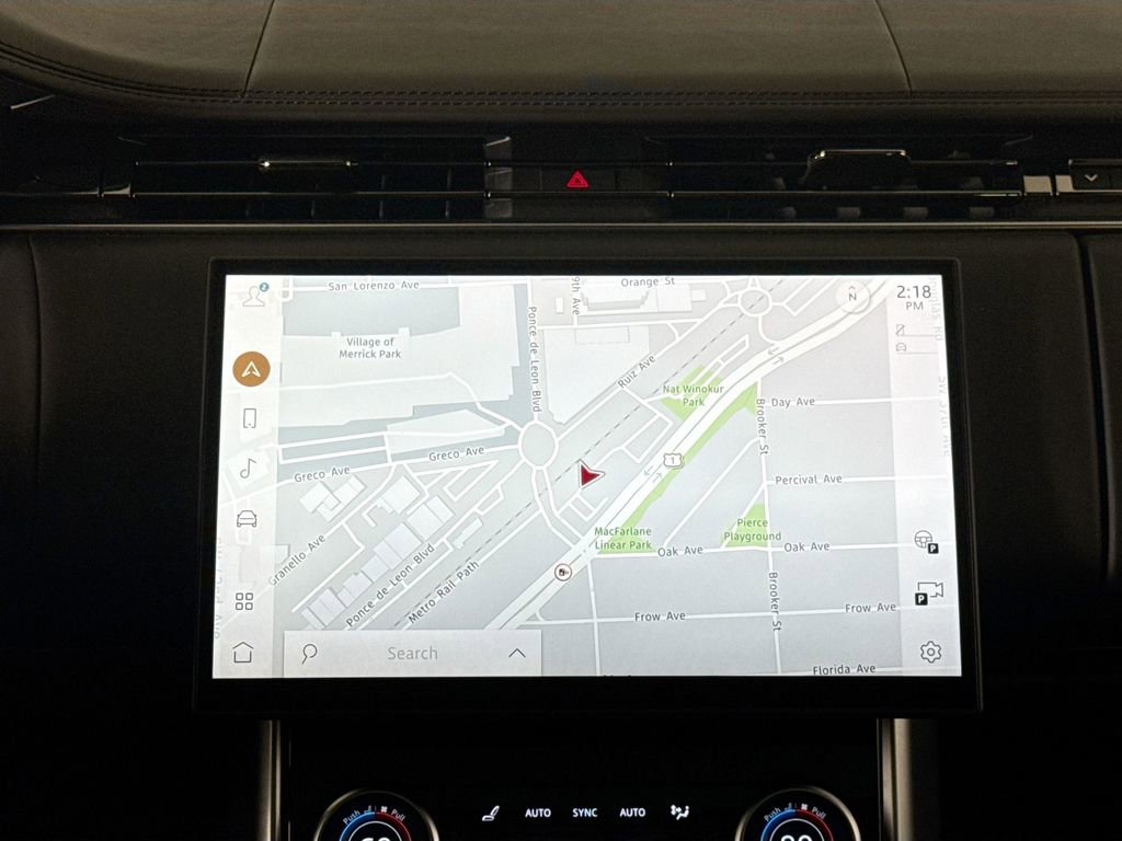 Used 2023 Land Rover Range Rover Autobiography image 24