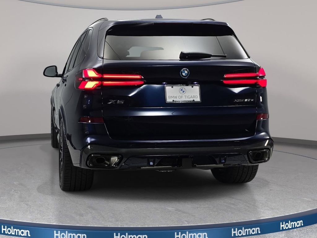 New 2026 BMW X5 xDrive50e w/ M Sport Package image 6