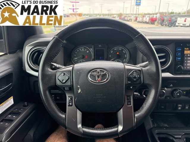 Used 2019 Toyota Tacoma TRD Off-Road image 11