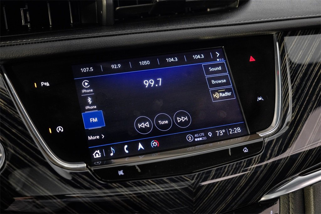 Used 2024 Cadillac XT6 Premium Luxury image 31