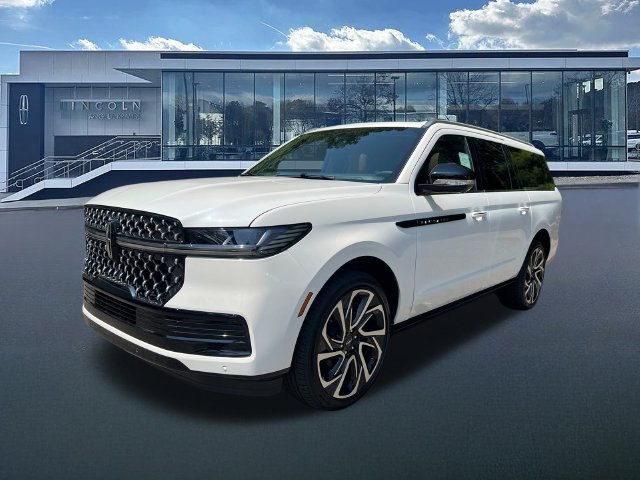 New 2027 Lincoln Navigator L Black Label AWD/4WD image 3