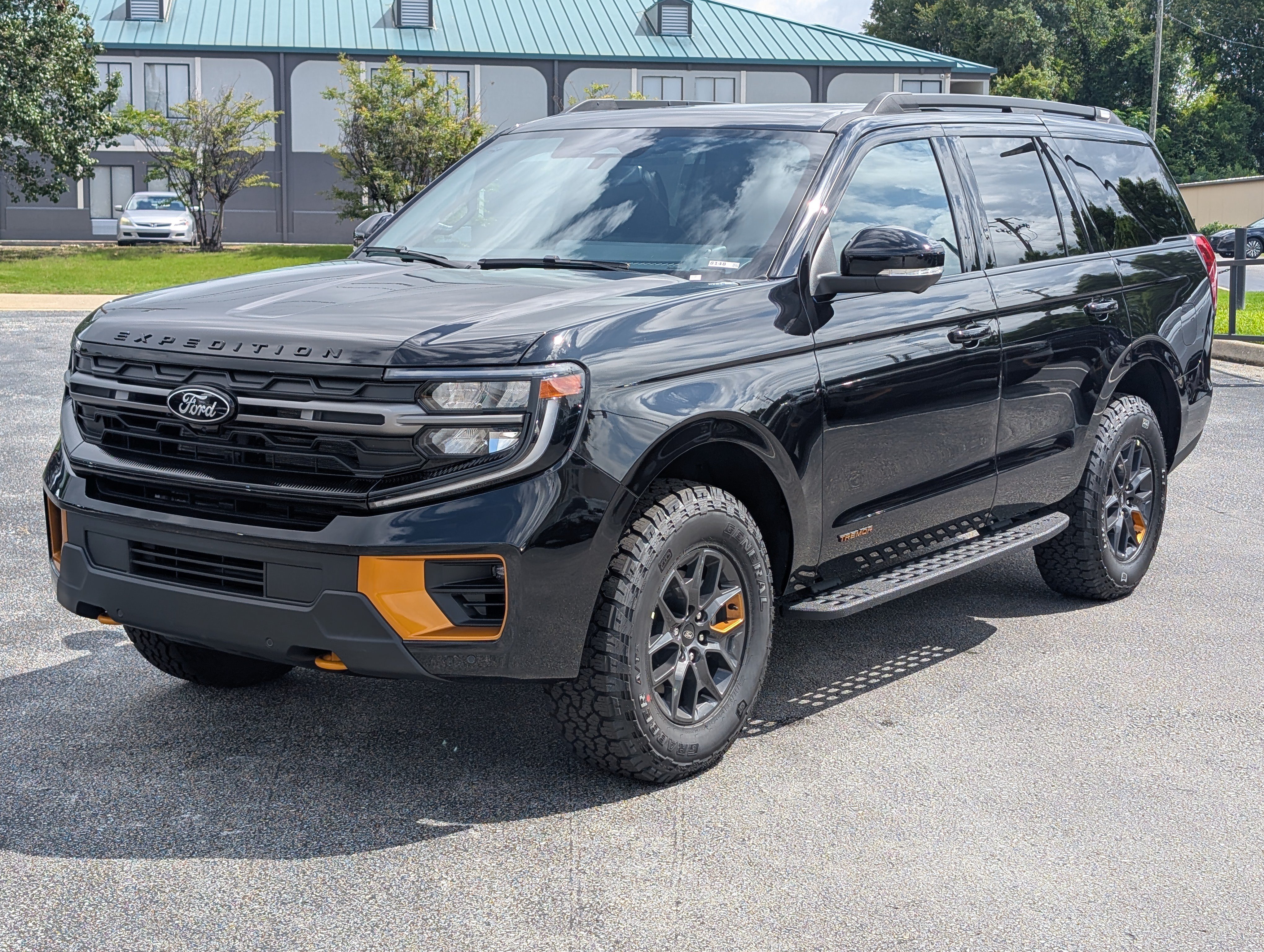 New 2026 Ford Expedition Tremor AWD/4WD image 2