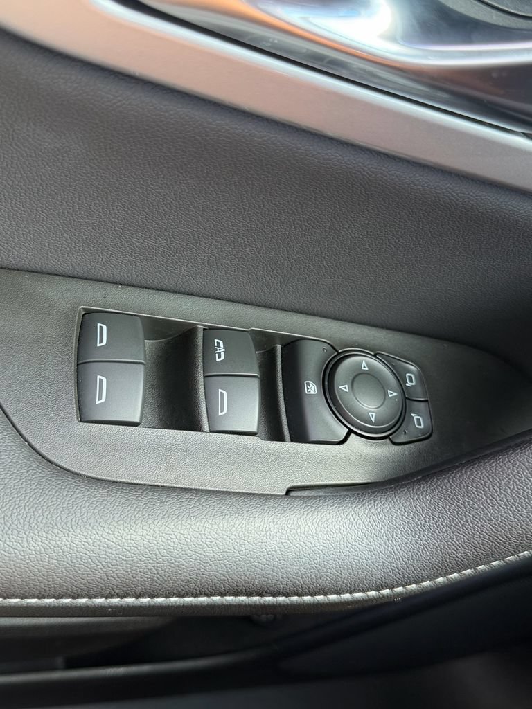 Certified 2023 Chevrolet Blazer LT w/ Convenience Package FWD image 37