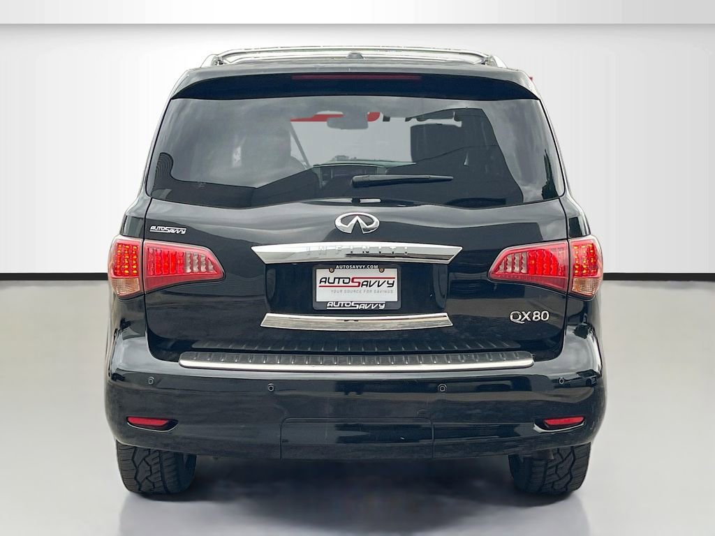 Used 2014 INFINITI QX80 4WD w/ Deluxe Touring Package image 6