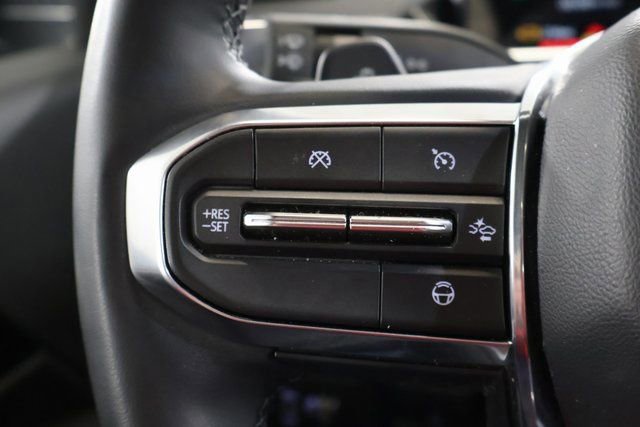 Used 2024 GMC Sierra EV Denali AWD/4WD image 19