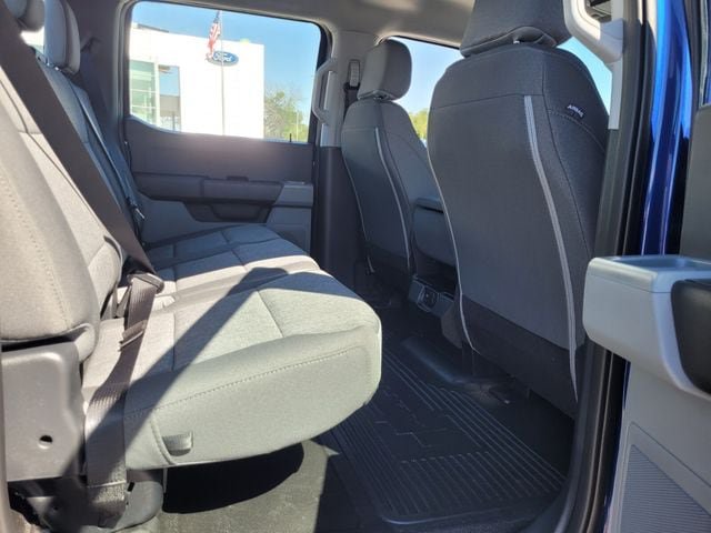 New 2026 Ford F250 XL w/ XL Driver Assist Package RWD image 43