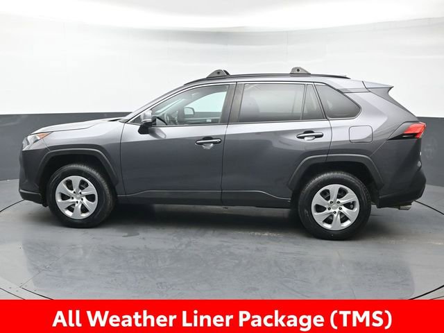 Used 2021 Toyota RAV4 LE AWD/4WD image 4