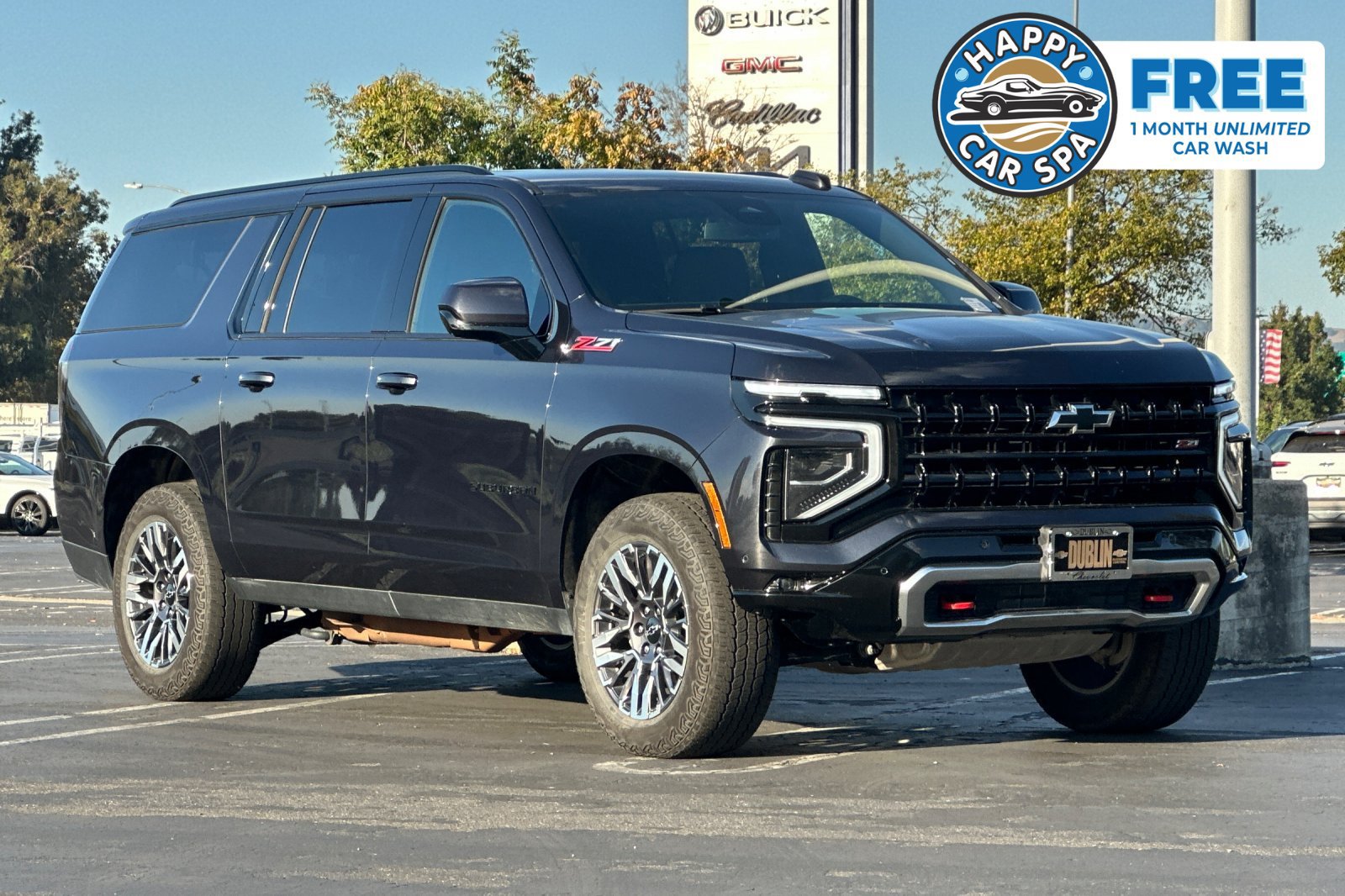 Used 2025 Chevrolet Suburban Z71 AWD/4WD image 1