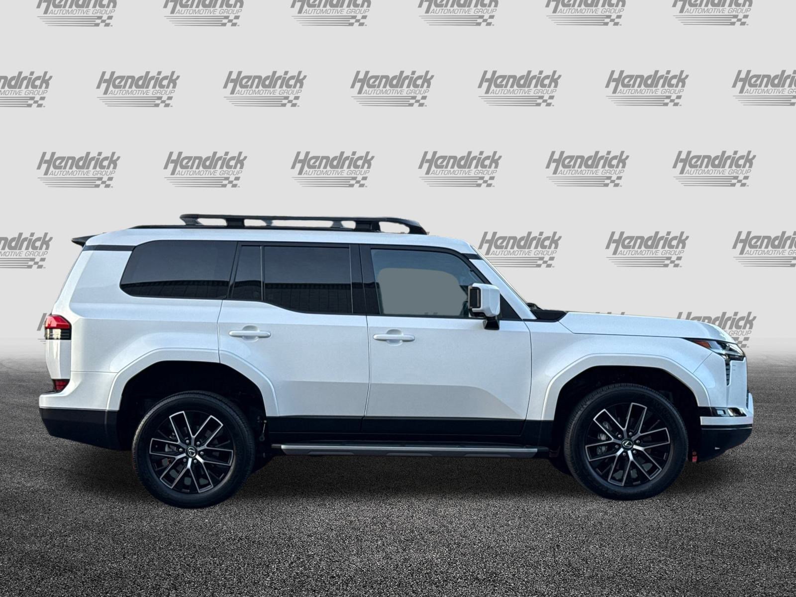 Certified 2024 Lexus GX 550 image 3