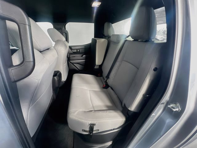 Used 2025 Toyota Tacoma SR5 RWD image 27
