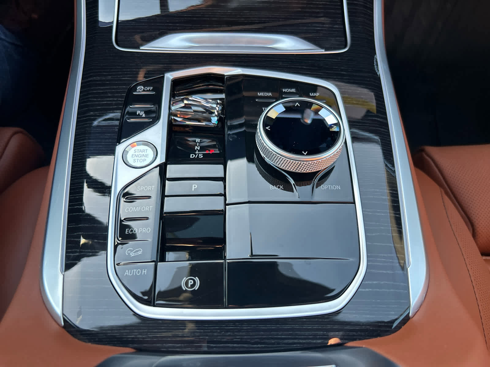 New 2026 BMW X5 xDrive40i w/ Executive Package image 26