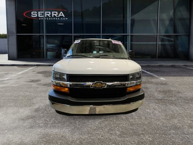 Used 2024 Chevrolet Express 2500 w/ Driver Convenience Package image 6