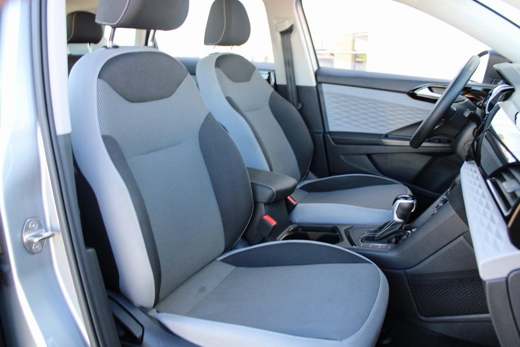 Certified 2024 Volkswagen Taos S image 25