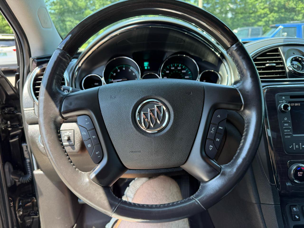 Used 2017 Buick Enclave Premium w/ Experience Buick Package AWD/4WD image 31