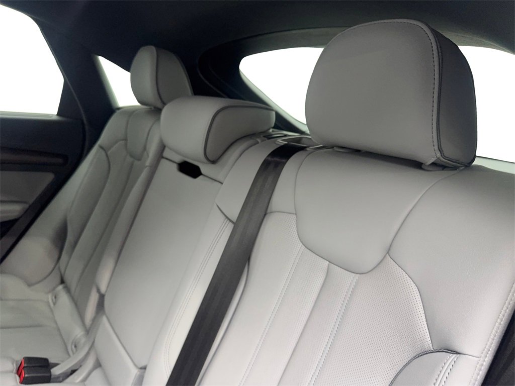 Used 2023 Audi Q5 2.0T Premium Plus w/ Premium Plus Package image 35