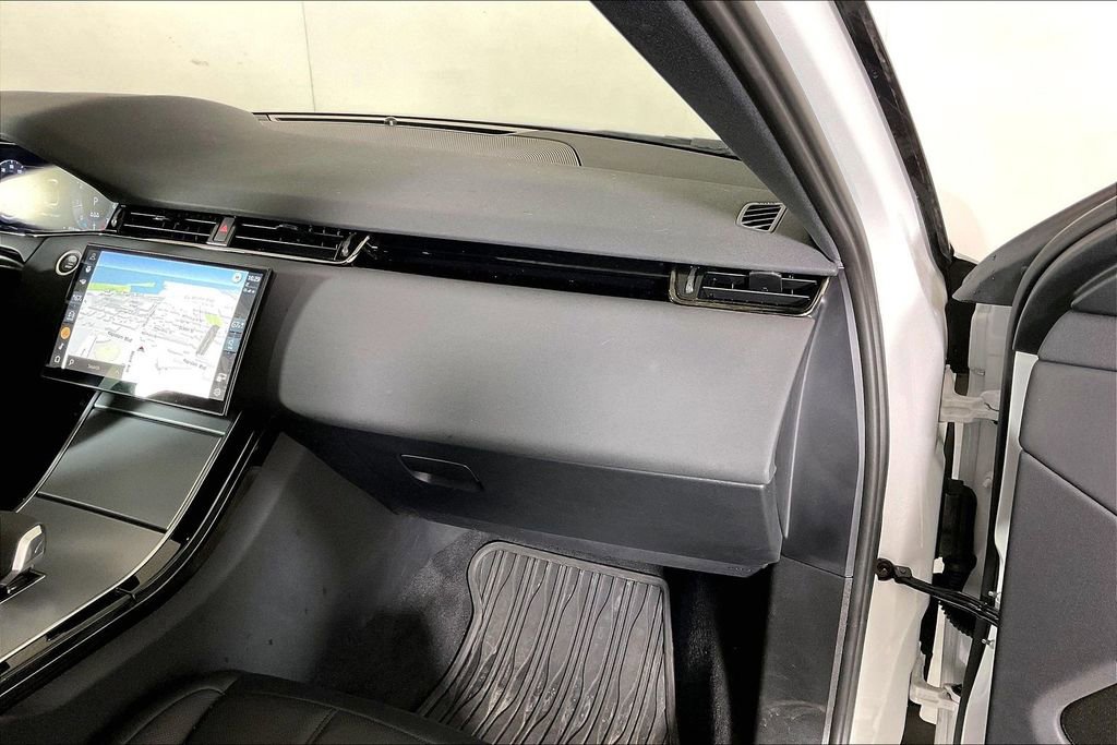 Used 2024 Land Rover Range Rover Evoque S AWD/4WD image 16