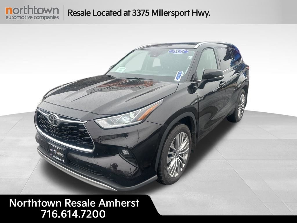 Used 2021 Toyota Highlander Platinum image 1