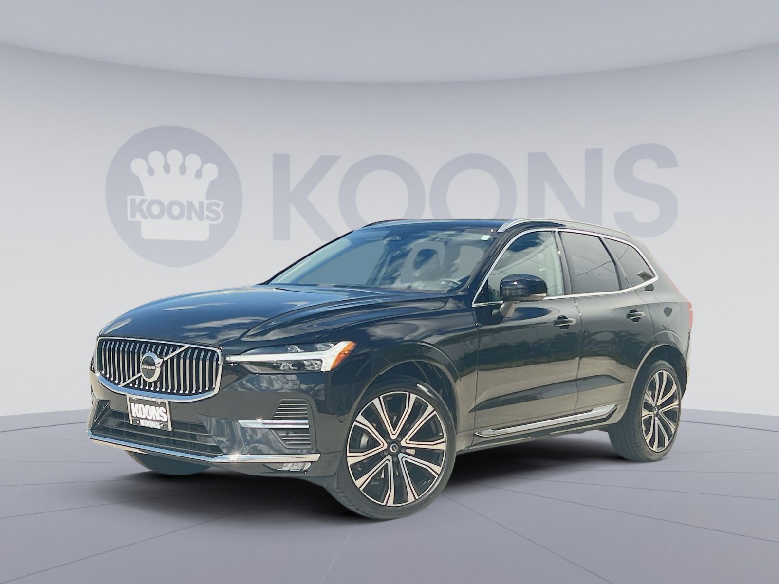 Certified 2023 Volvo XC60 B5 Ultimate w/ Climate Package