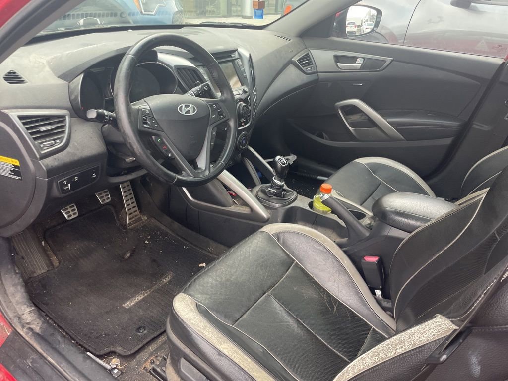 Used 2013 Hyundai Veloster Turbo w/ Ultimate Pkg image 8