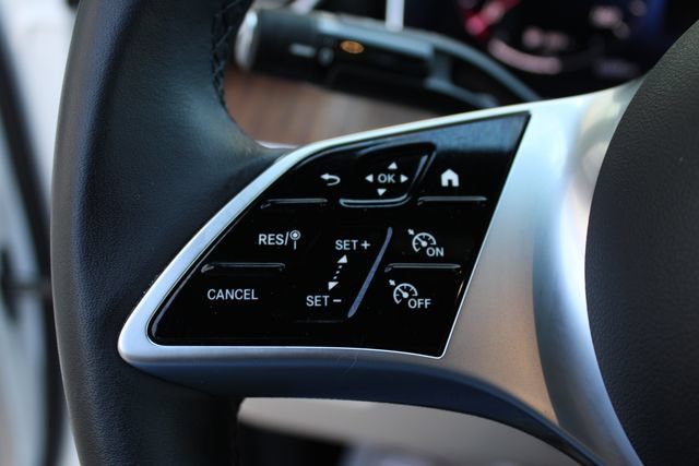 Used 2024 Mercedes-Benz C 300 4MATIC Sedan image 8