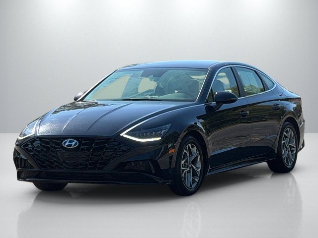 Used 2023 Hyundai Sonata SEL FWD image 3