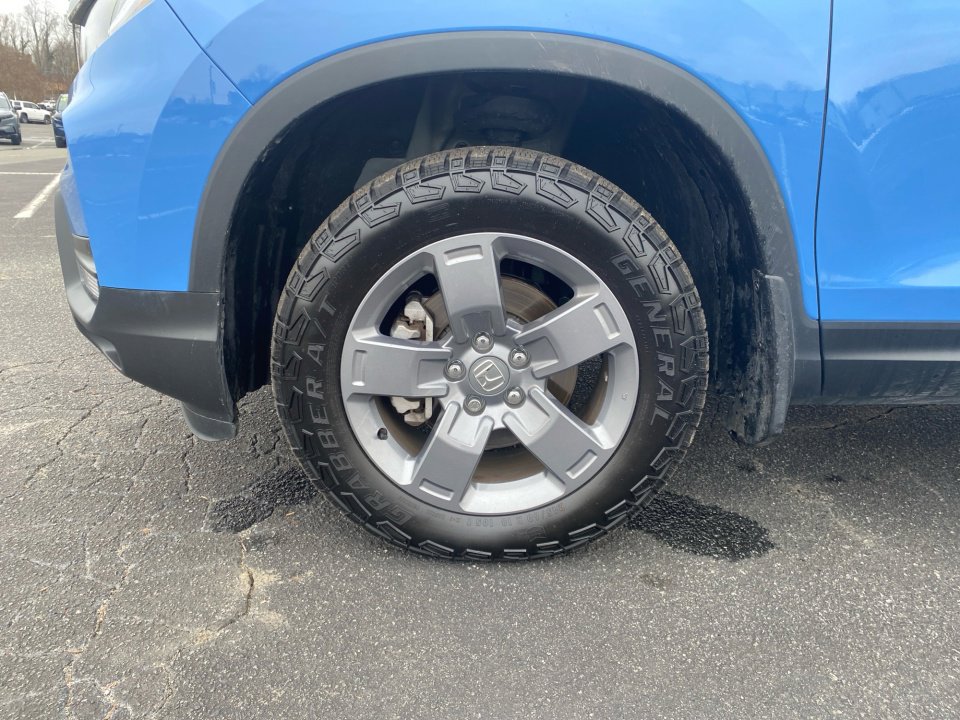 Certified 2025 Honda Ridgeline TrailSport image 27