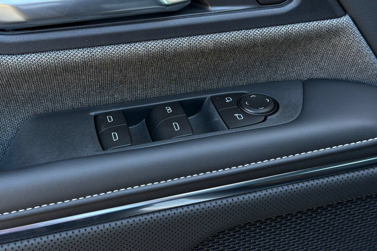 New 2026 GMC Sierra EV Elevation AWD/4WD image 11