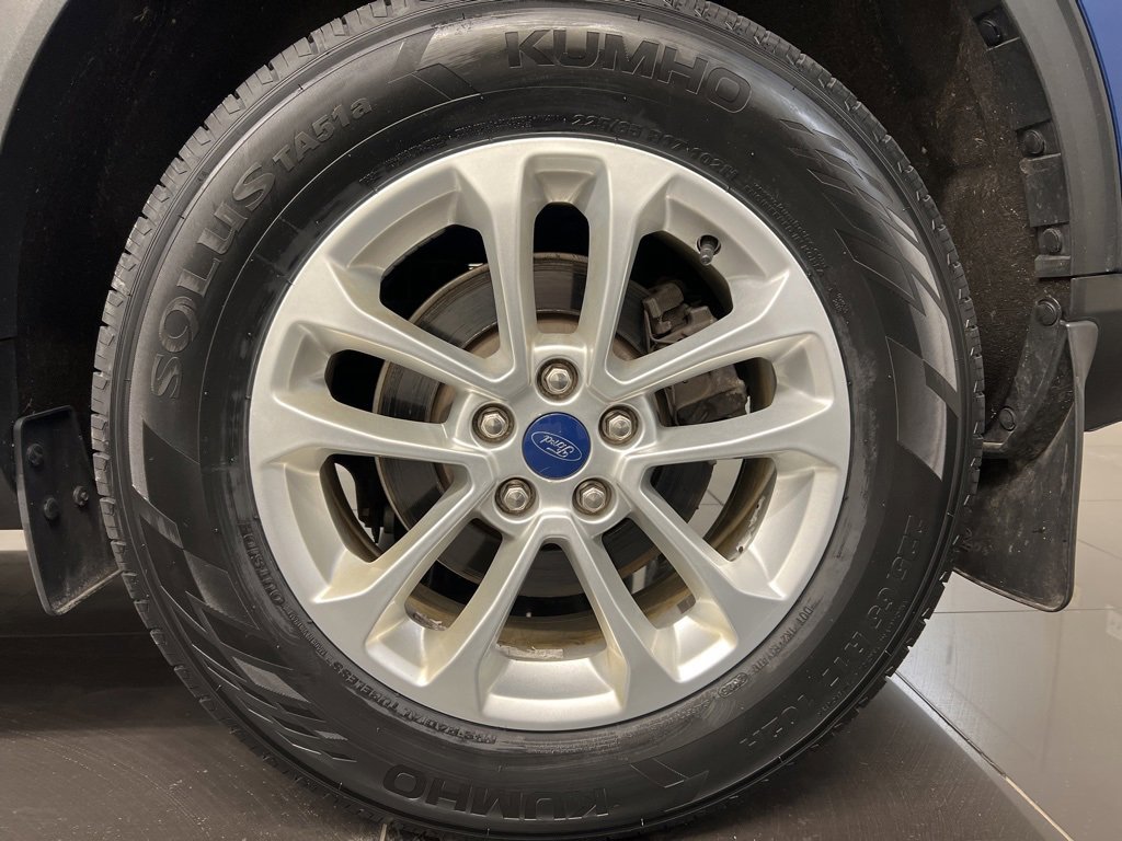 Certified 2022 Ford Escape SE w/ Cold Weather Package image 7