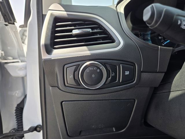 Used 2024 Ford Edge SE w/ Black Appearance Package image 24