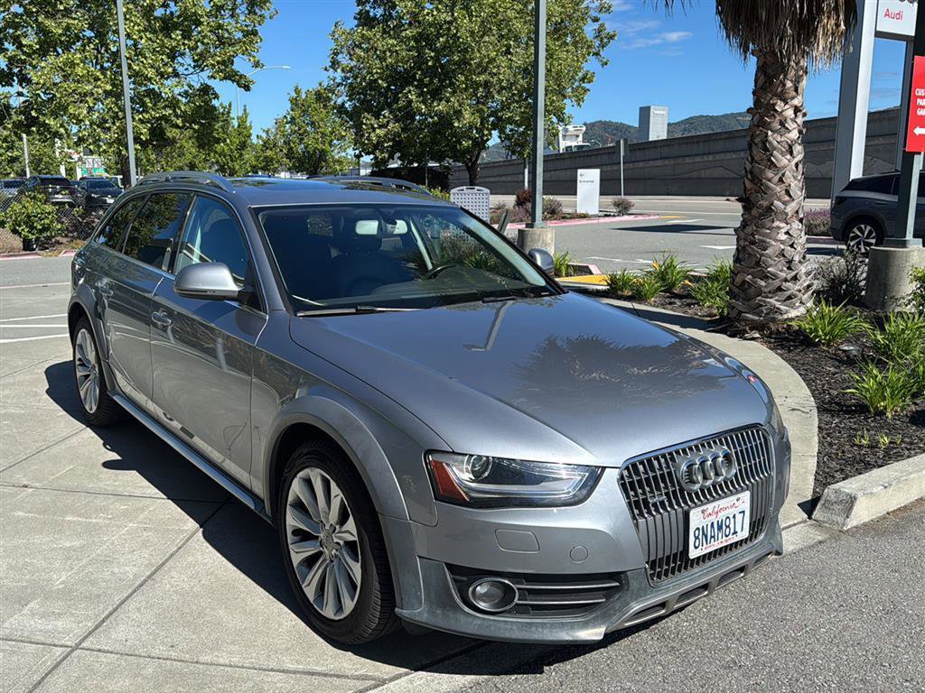 Used 2016 Audi A4 Premium Plus w/ Technology Package image 4