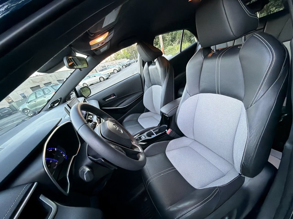 Used 2019 Toyota Corolla XSE FWD image 15
