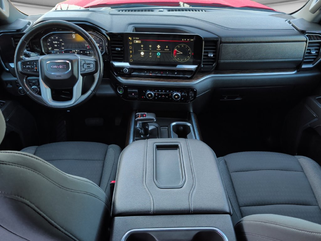 Used 2022 GMC Sierra 1500 Elevation w/ LPO, Elevation Black Package AWD/4WD image 18